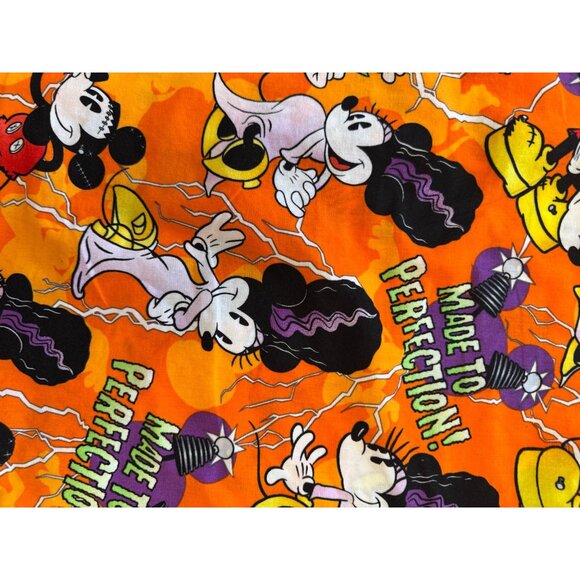 Disney Mickey Minnie Mouse Halloween Scrub Top S Cotton Orange V-Neck - Picture 9 of 11